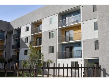 Lofts@10 Apartments Image 1