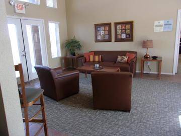 Eagle Cove Apartments Image 2