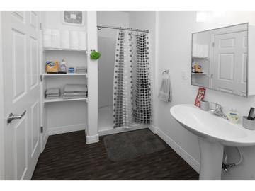 One Bedroom/1 Bath 3