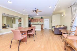 Amber Pointe Apartments Image 11