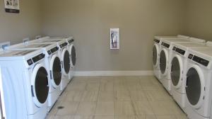 Creekview Village Apartments Image 3