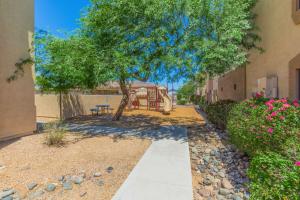 Indigo Pointe Apartments Image 8