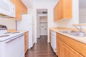 One Bedroom/1 Bath 6