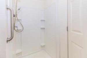 One Bedroom/1 Bath 1