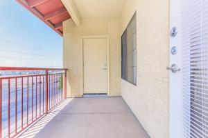 One Bedroom/1 Bath 10