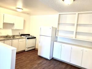 One Bedroom/1 Bath 4