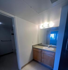 2 bedroom 1 bathroom