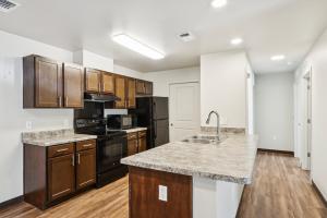 Two Bed/1 Bath 13