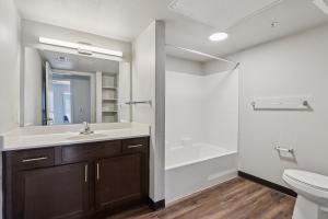 Three Bed/2 Bath 8