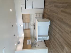 Two Bedroom/2 Bath 19