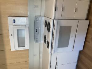Three Bedroom/2 Bath 24