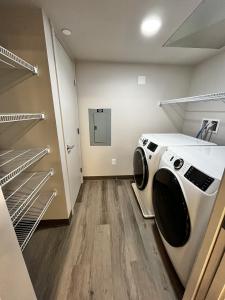 3 Bedroom 2 Bathroom 4