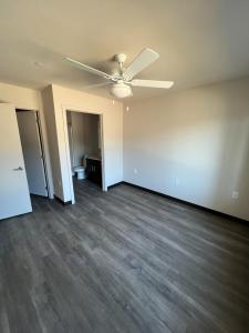 2 Bedroom 1 Bathroom 1