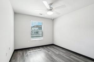 2 Bedroom 1 Bathroom 12