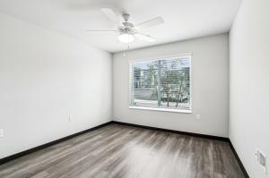 2 Bedroom 1 Bathroom 10