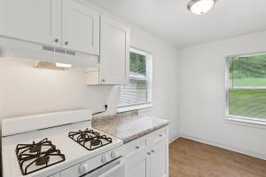 Two Bedroom/1 Bath 4