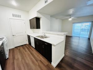 2 Bedroom 2 Bath 2