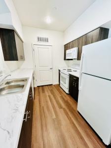 3 Bedroom 2 Bathroom 12